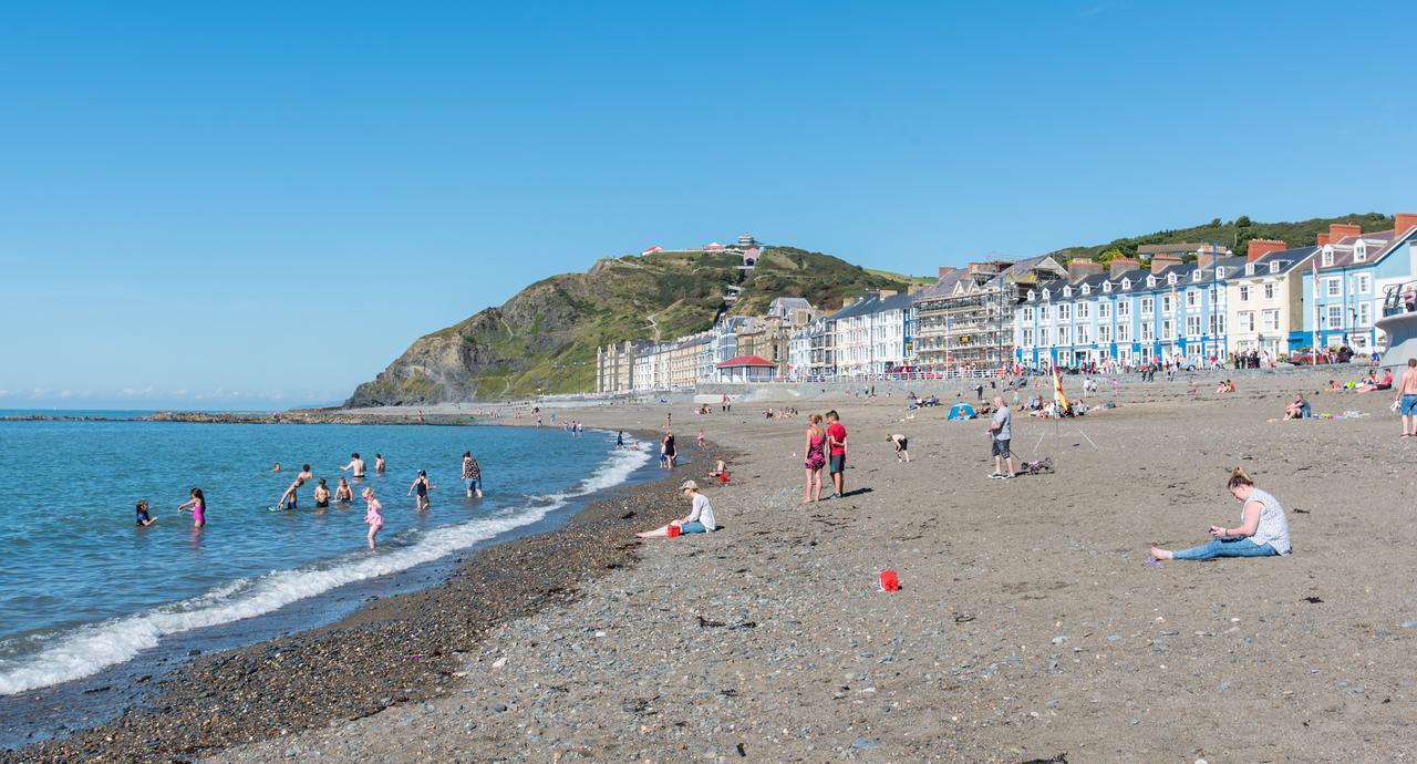 Sea View Ar Lan Y Mor Luxury Apartment Aberystwyth Exterior photo